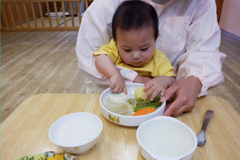 こばと小規模保育園 園の生活の様子